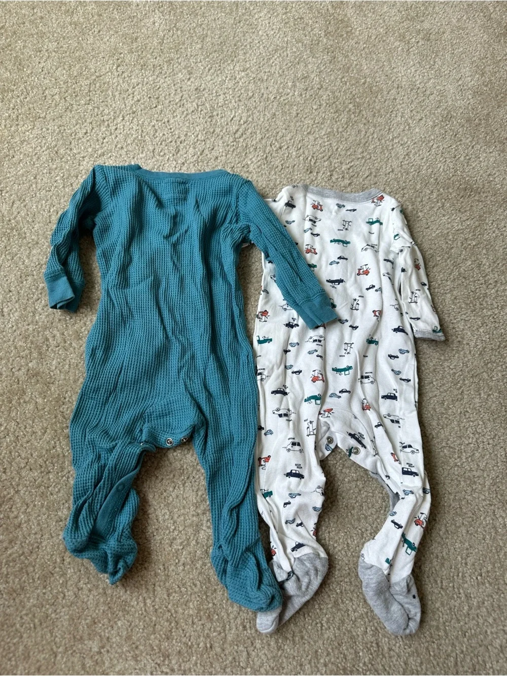 Carter’s Baby Boy 2-Piece Footed Pajama Sleeper Bundle Teal Cars Size 9M